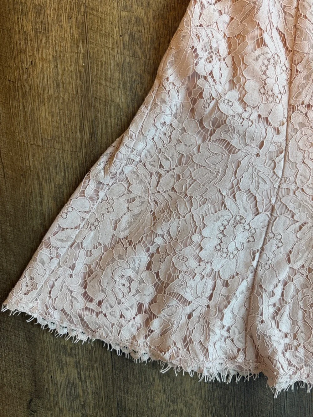 Eliza J Women’s Blush Pink Lace Dress Size 0 - Picture 3 of 13